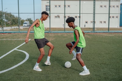بالسوبربالوندوررحلةلاتُنسىفيعالمالمناطيدالساحرة بالسوبربالوندوررحلةلاتُنسىفيعالمالمناطيدالساحرة