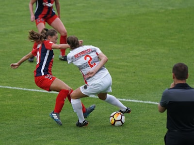 ازاي ابيع لاعب في فيفا موبايل مش راضي يباع