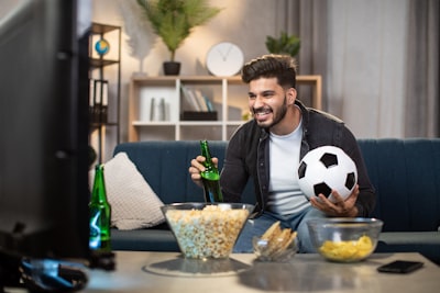 من بطل الدوري الإنجليزي 2020؟ من بطل الدوري الإنجليزي 2020؟